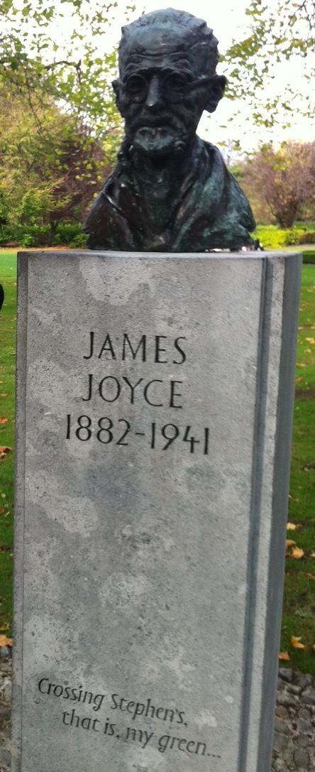 Προτομή του Τζαίημς Τζόυς στο Δουβλίνο.